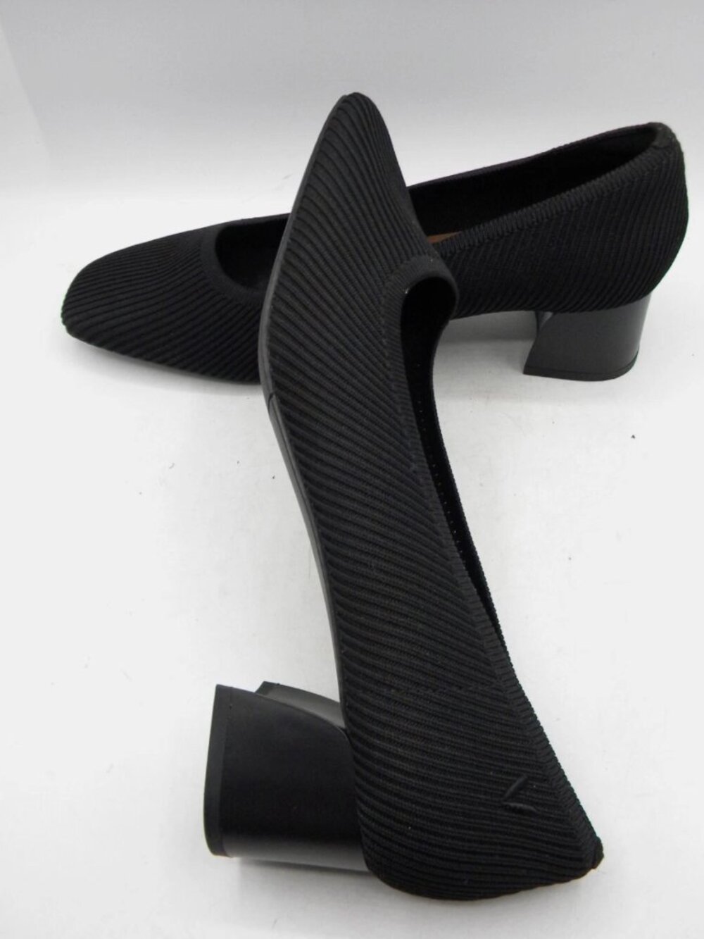 VIVAIA Melody Square Toe Ribbed Knit Chunky Heel Black Shoes Size 40/ Size 9